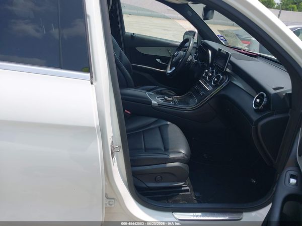 2019 MERCEDES-BENZ GLC 300 GLC300
