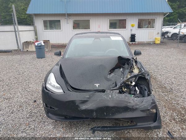 2018 TESLA MODEL 3 LONG RANGE/PERFORMANCE