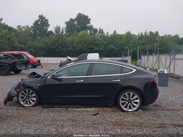 2018 TESLA MODEL 3 LONG RANGE/PERFORMANCE