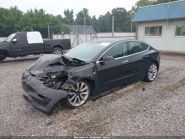 2018 TESLA MODEL 3 LONG RANGE/PERFORMANCE