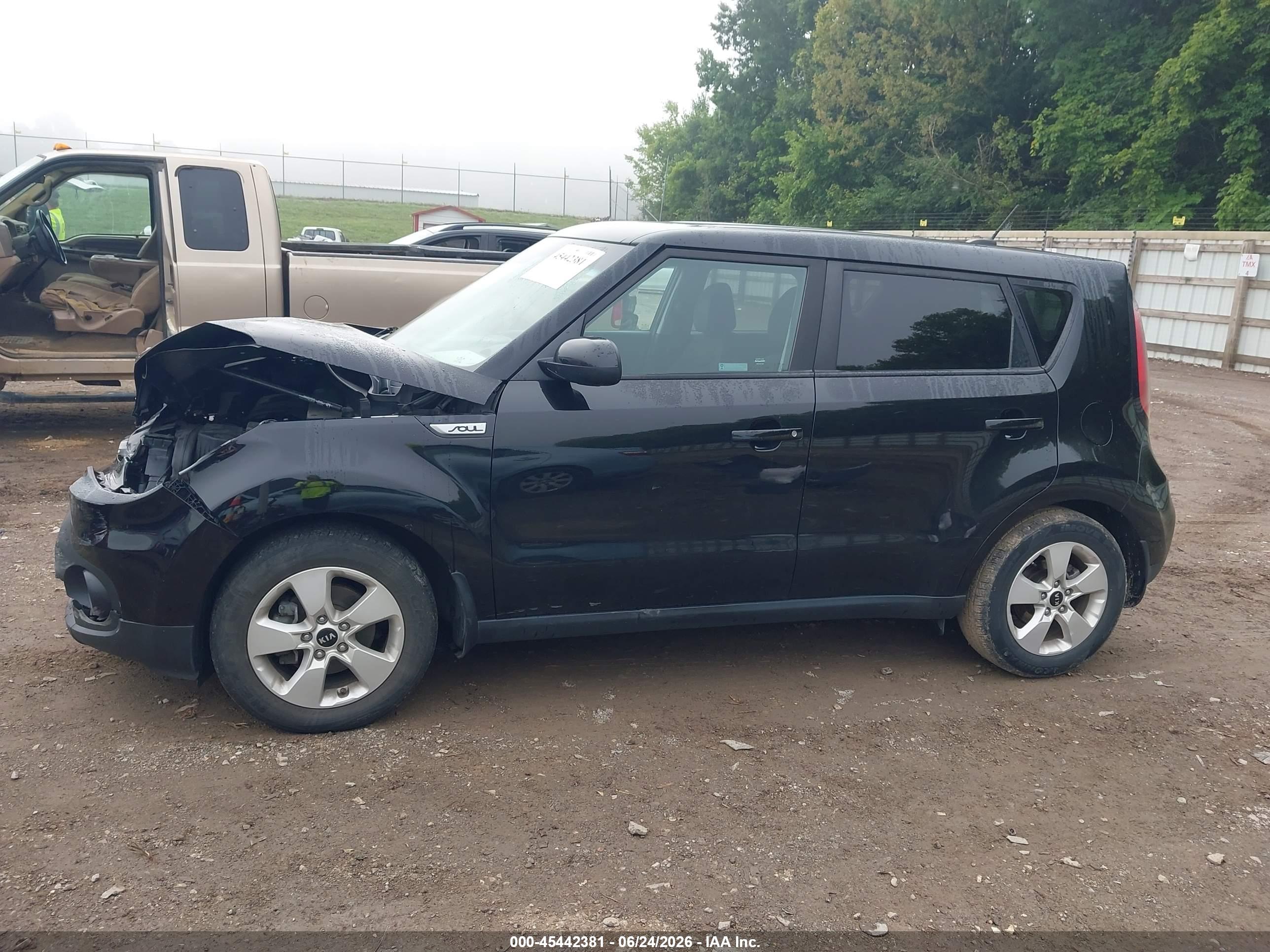 2019 KIA SOUL Base