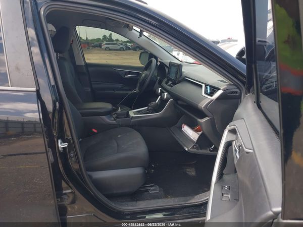 2020 TOYOTA RAV4 XLE/XLE PREMIUM