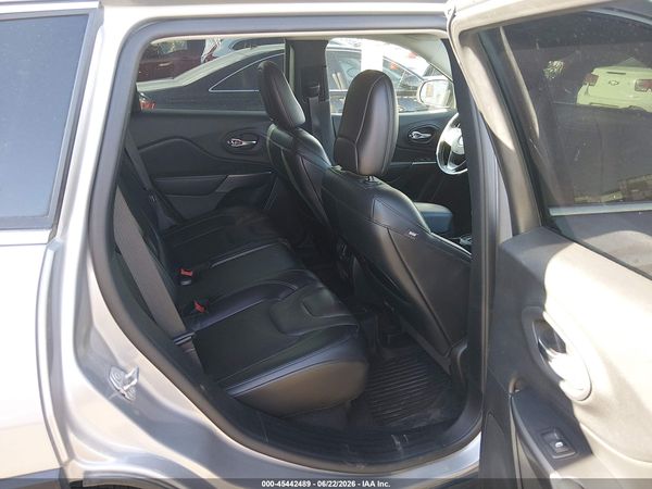 2021 JEEP CHEROKEE LATITUDE LUX 4X4