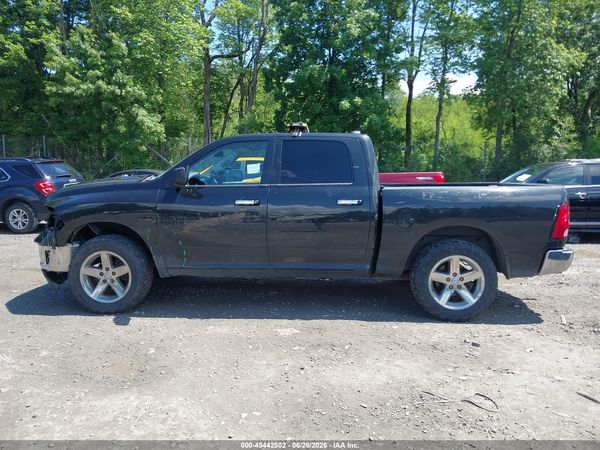2017 RAM 1500 BIG HORN  4X2 5'7 BOX