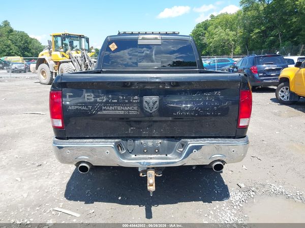 2017 RAM 1500 BIG HORN  4X2 5'7 BOX