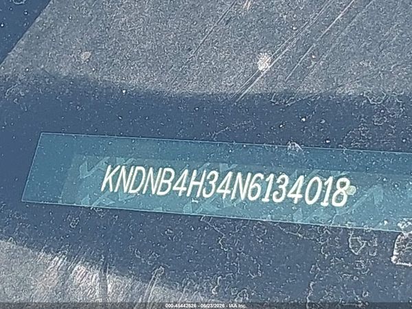 2022 KIA CARNIVAL MPV LX