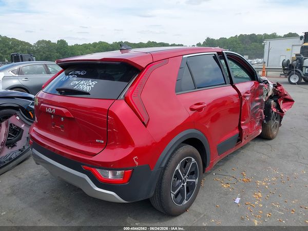 2025 KIA NIRO LX