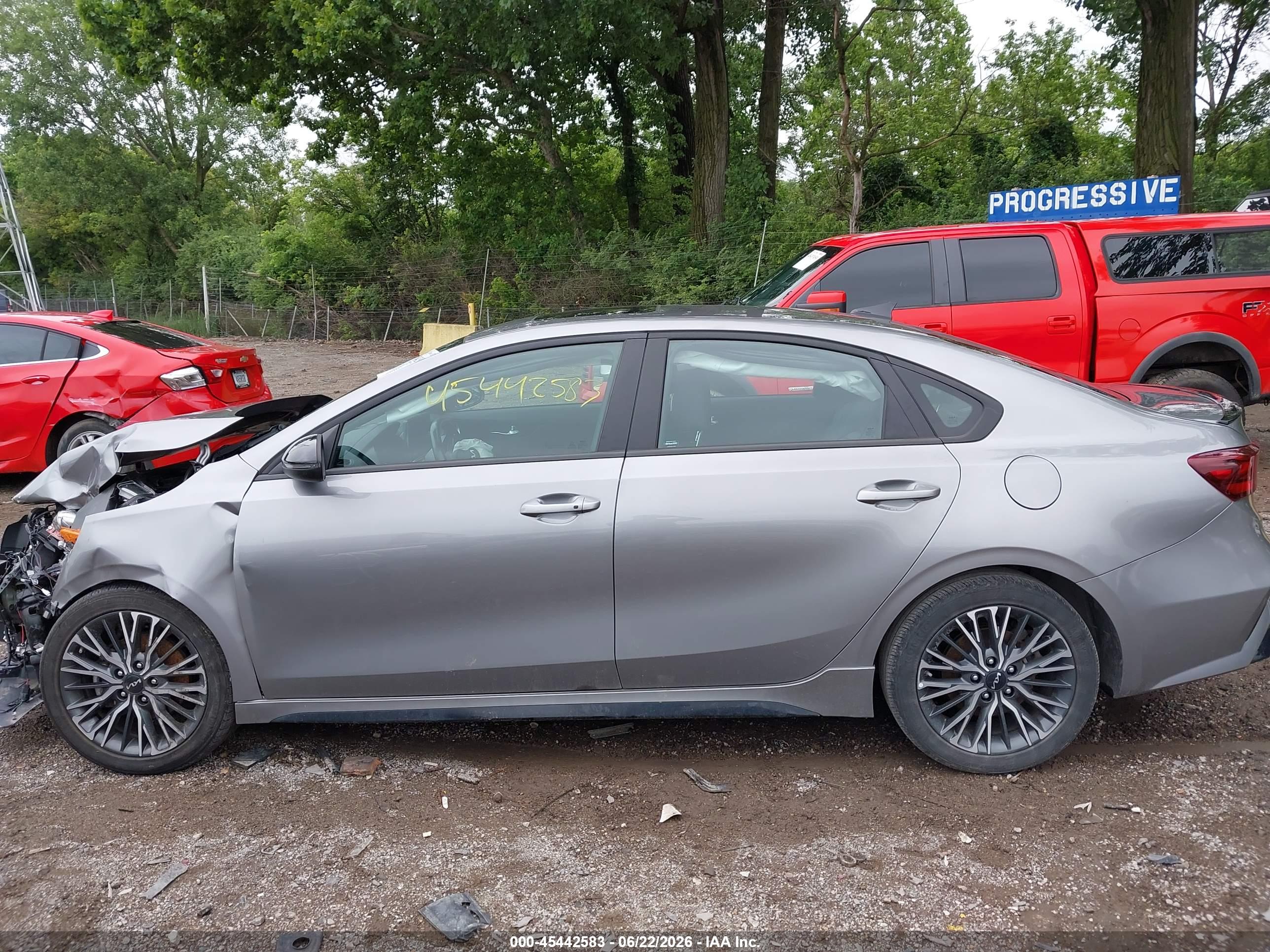 2024 KIA FORTE GT-LINE