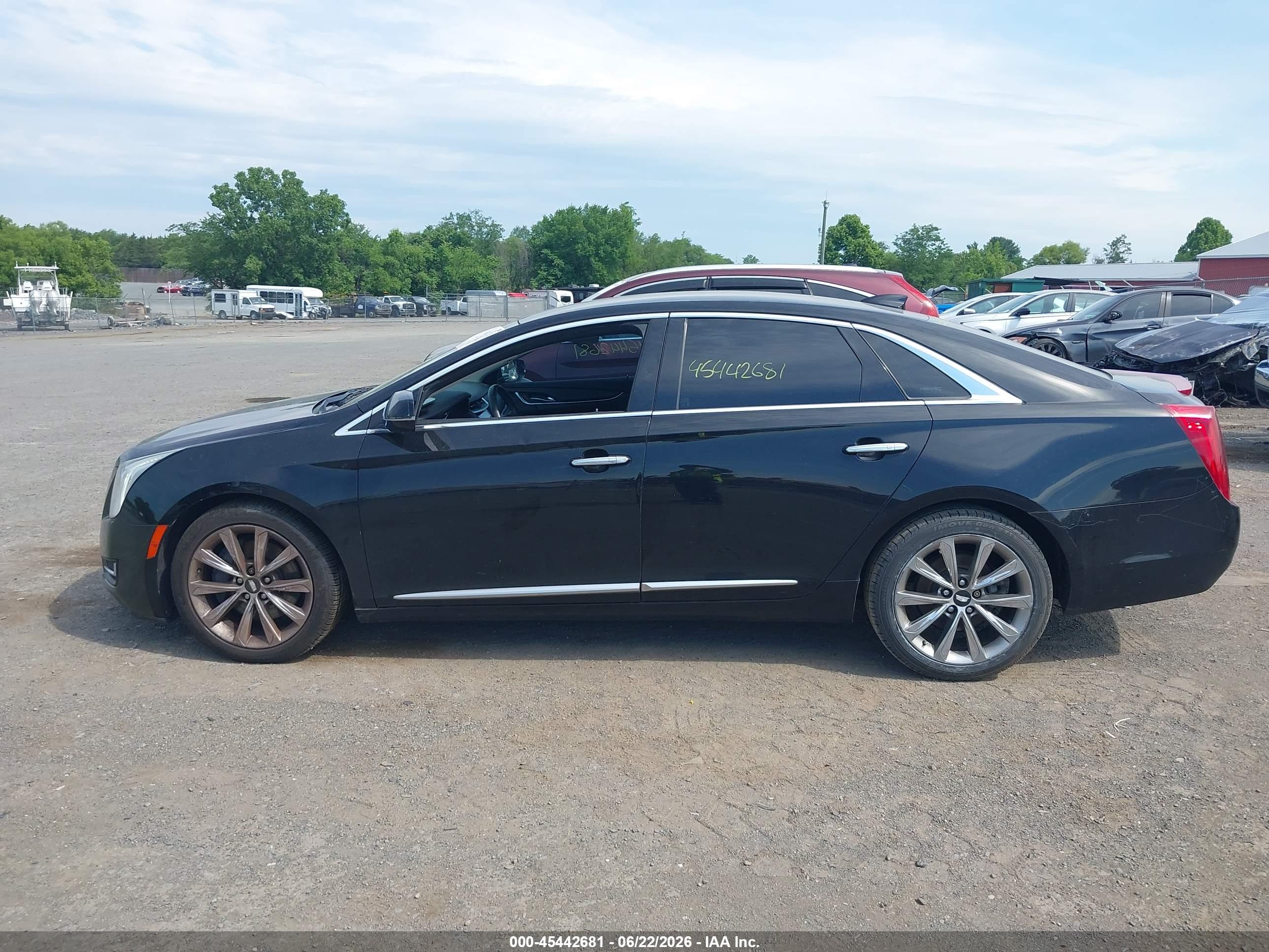 2016 CADILLAC XTS STANDARD