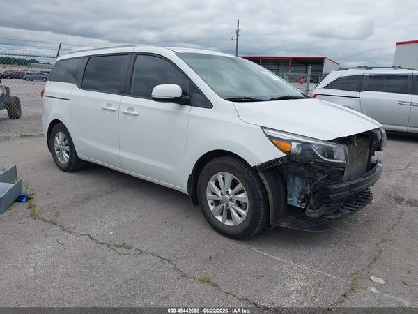 2017 KIA SEDONA LX
