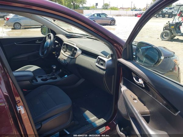 2019 KIA SORENTO 2.4L LX