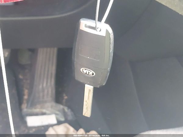 2019 KIA SORENTO 2.4L LX