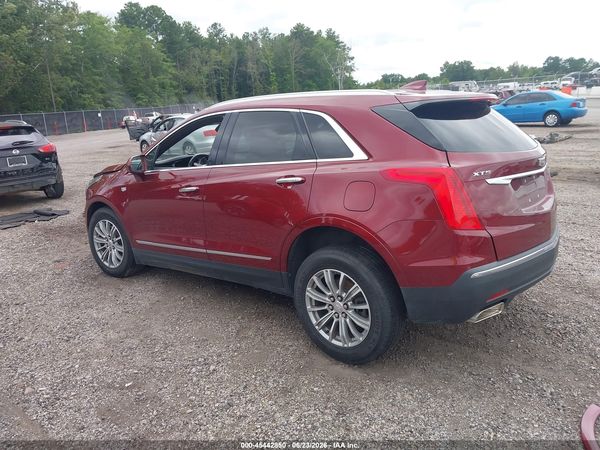2017 CADILLAC XT5 LUXURY