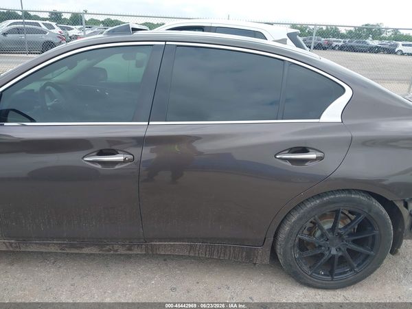 2017 INFINITI Q50