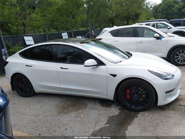 2021 TESLA MODEL 3