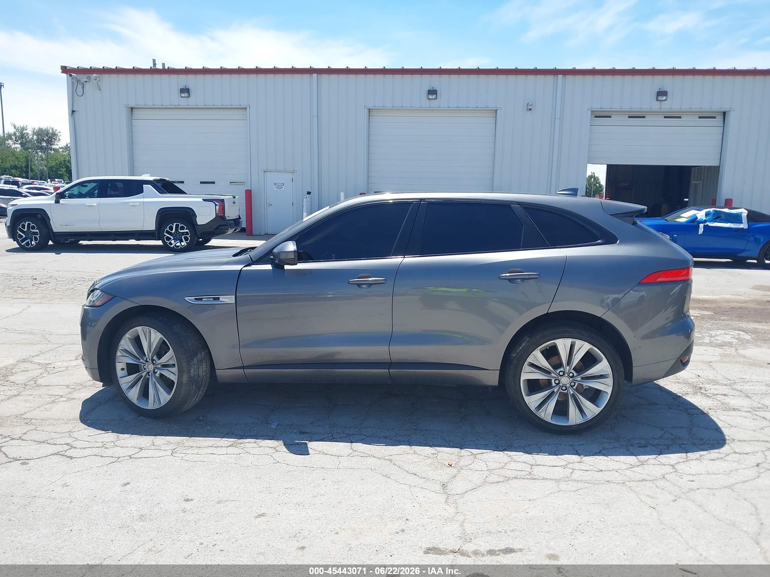 2017 JAGUAR F-PACE 35T R-SPORT
