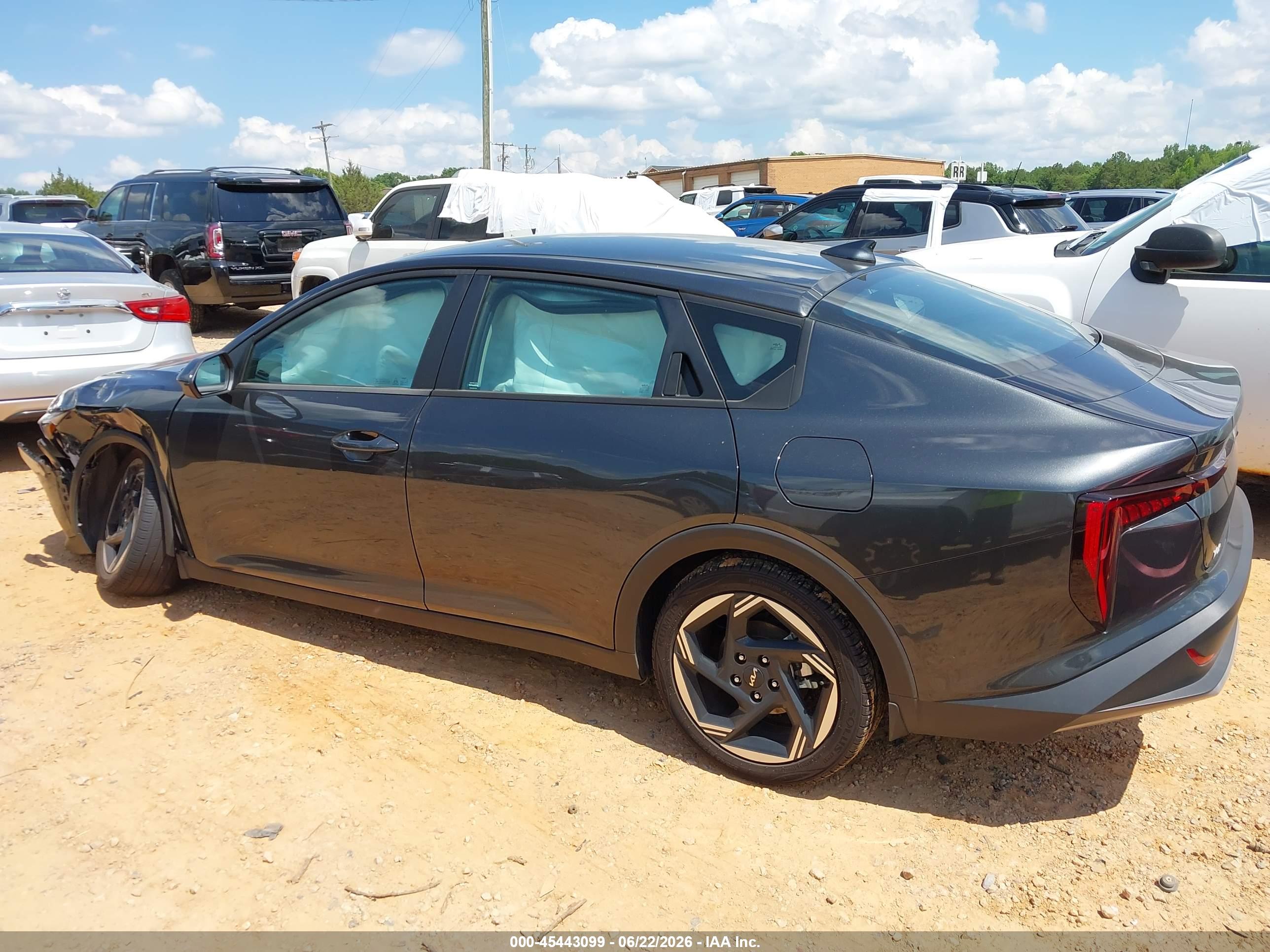 2025 KIA K4 EX