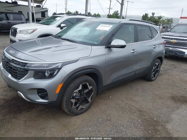 2024 KIA SELTOS EX