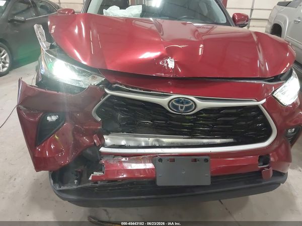 2022 TOYOTA HIGHLANDER HYBRID XLE