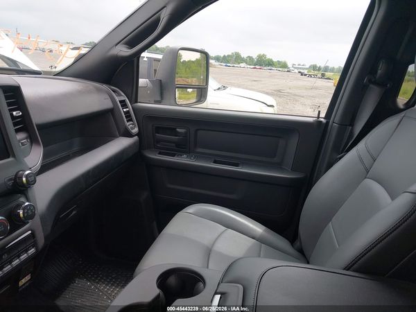 2024 RAM 5500 CHASSIS