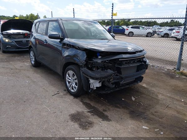 2022 KIA SOUL LX