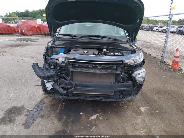 2022 KIA SOUL LX