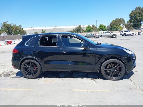 2011 PORSCHE CAYENNE TURBO