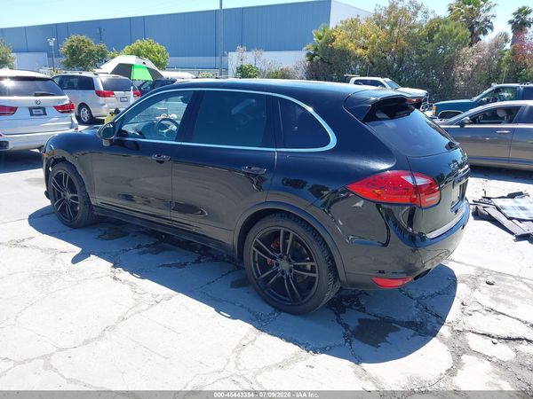 2011 PORSCHE CAYENNE TURBO