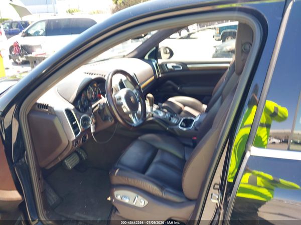 2011 PORSCHE CAYENNE TURBO