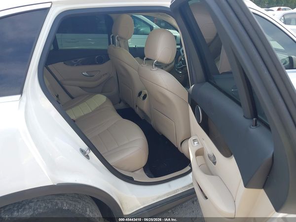 2022 MERCEDES-BENZ GLC 300 SUV