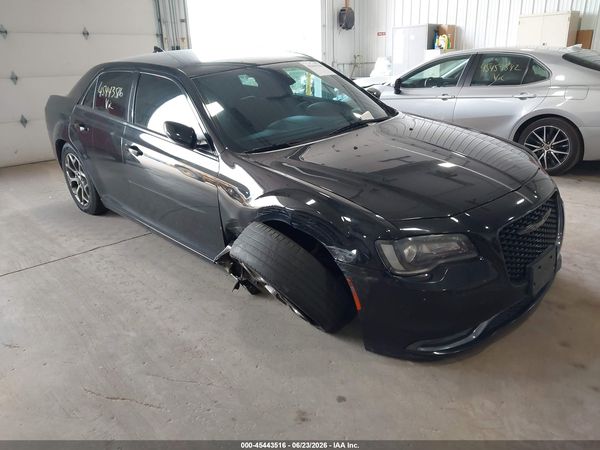 2016 CHRYSLER 300 300S