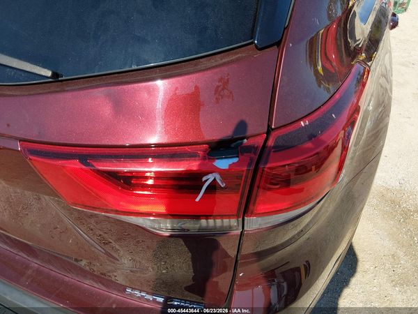 2019 TOYOTA HIGHLANDER XLE