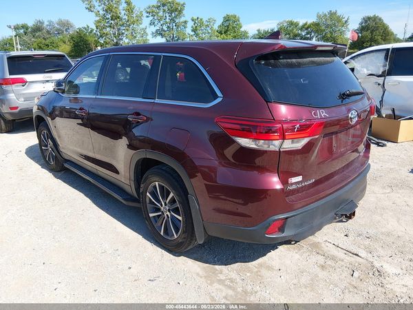 2019 TOYOTA HIGHLANDER XLE