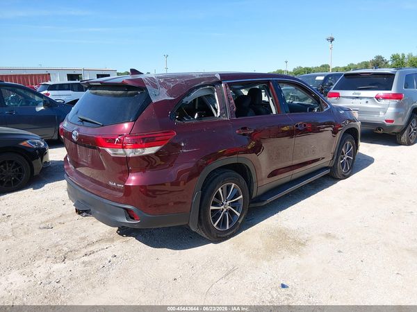 2019 TOYOTA HIGHLANDER XLE
