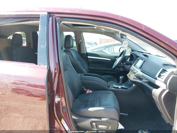 2019 TOYOTA HIGHLANDER XLE