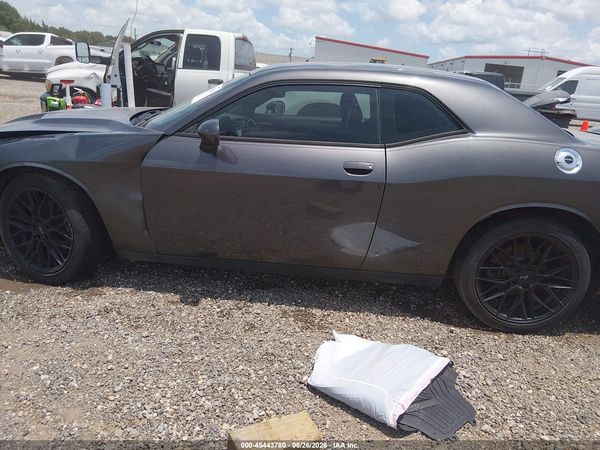 2015 DODGE CHALLENGER SXT