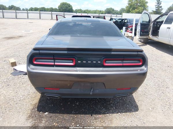 2015 DODGE CHALLENGER SXT