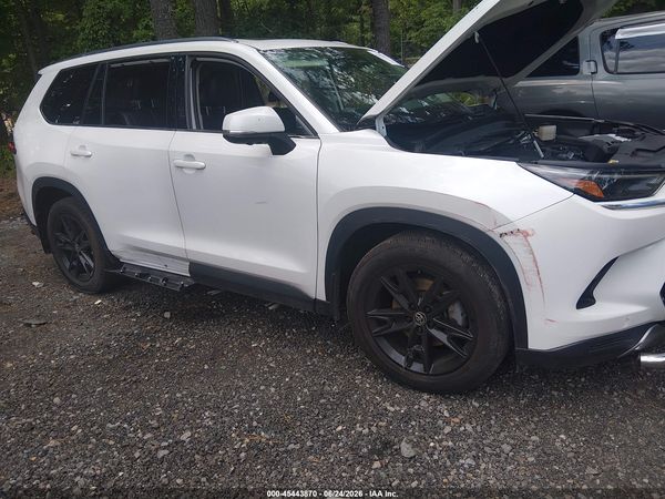 2024 TOYOTA GRAND HIGHLANDER PLATINUM