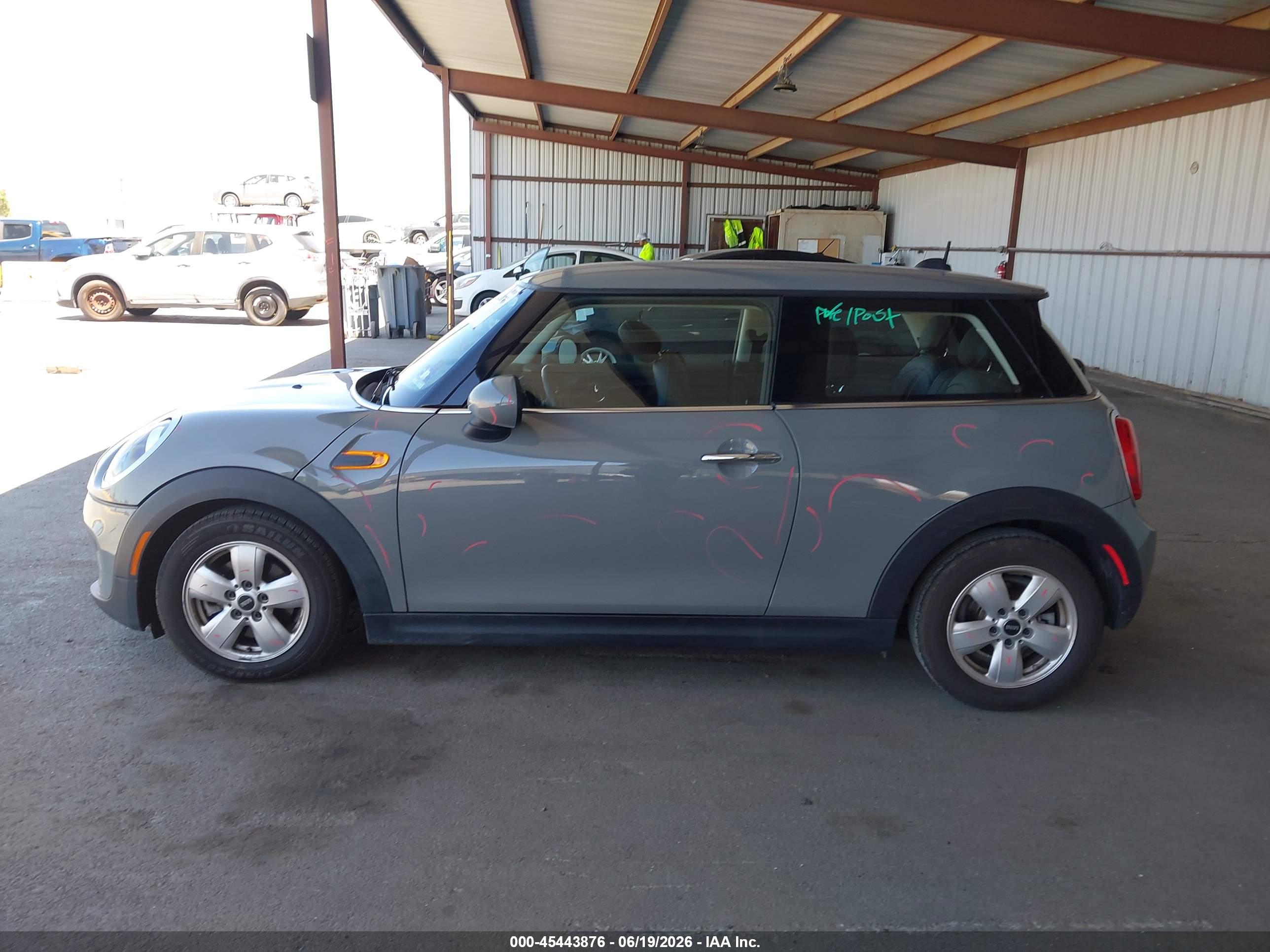 2019 MINI HARDTOP COOPER