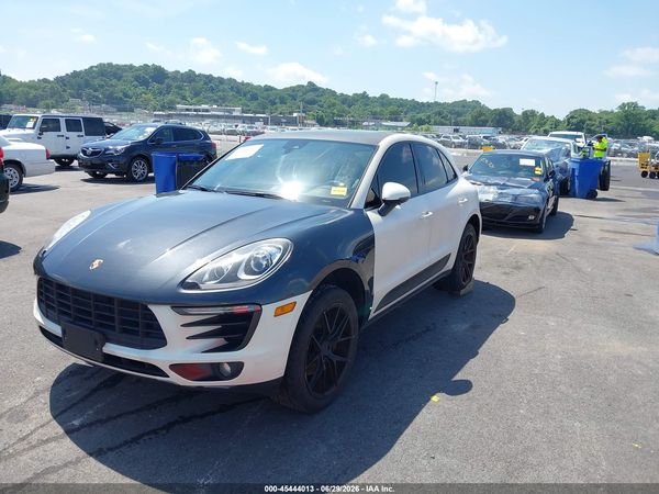 2017 PORSCHE MACAN