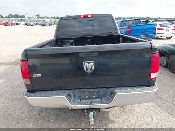 2019 RAM 1500 CLASSIC SLT  4X2 6'4 BOX