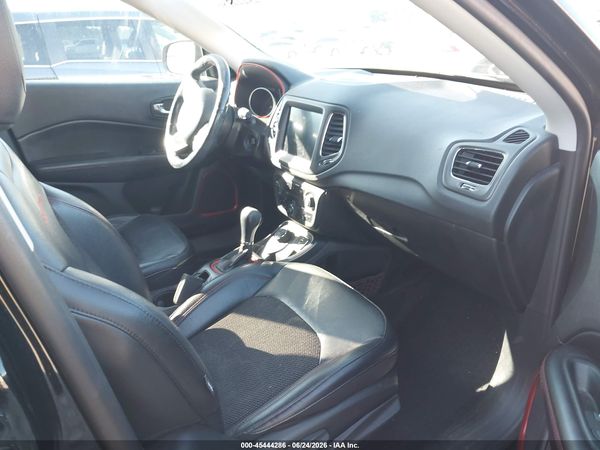 2019 JEEP COMPASS TRAILHAWK 4X4