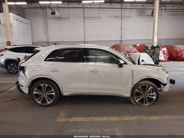 2021 AUDI Q3