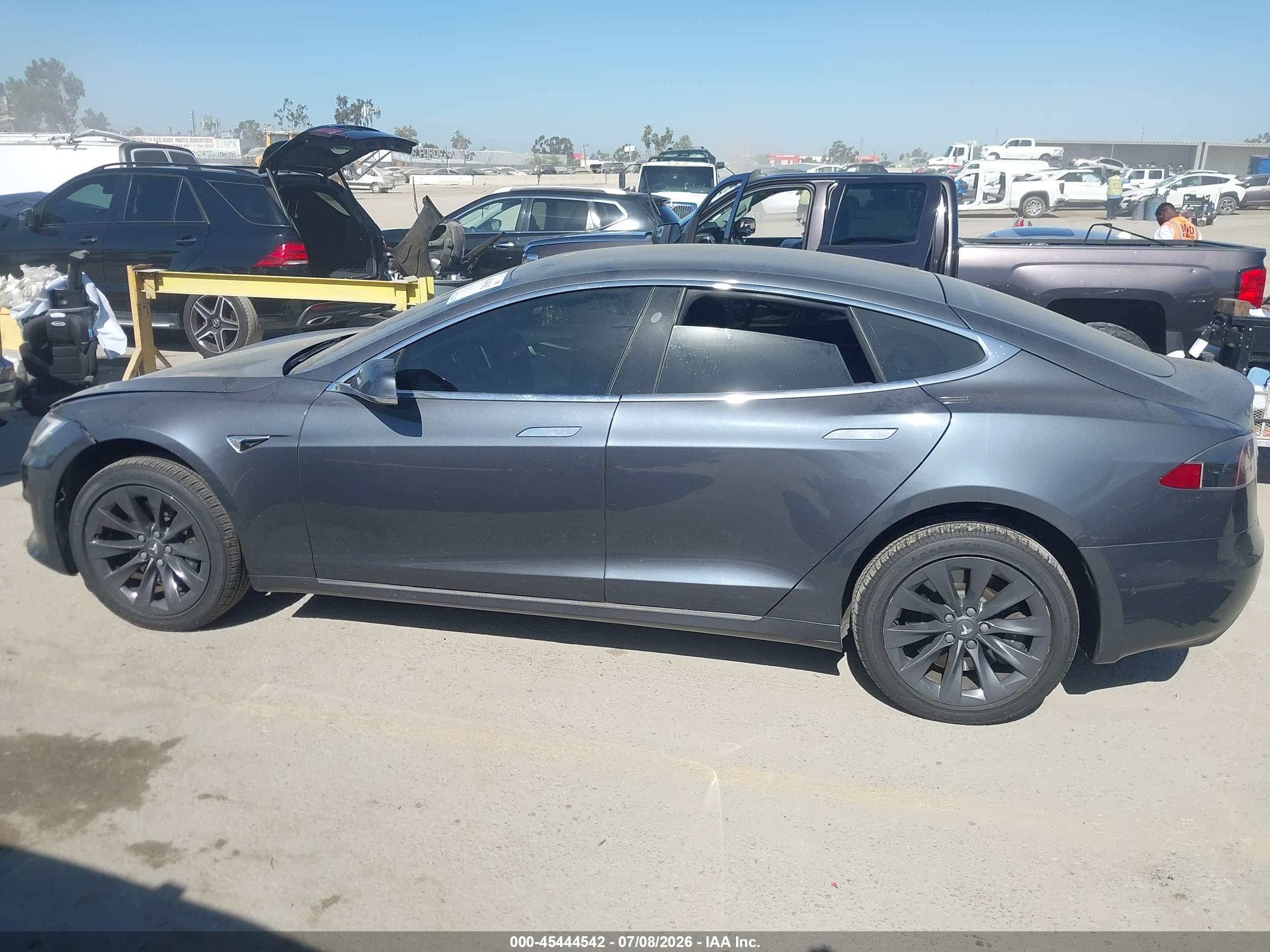 2019 TESLA MODEL S