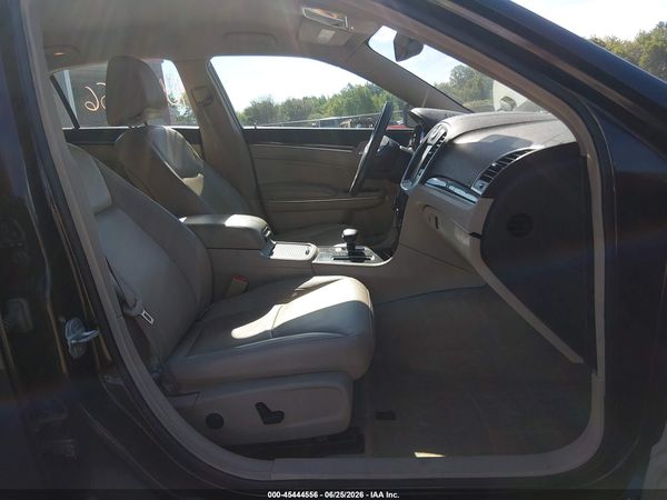2012 CHRYSLER 300 LIMITED