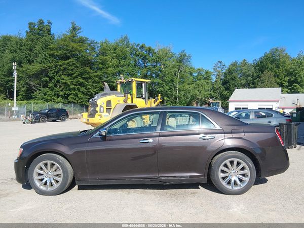 2012 CHRYSLER 300 LIMITED