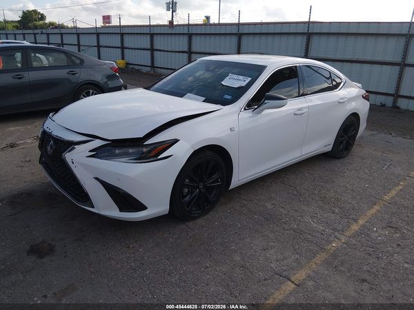 2022 LEXUS ES 300H F SPORT