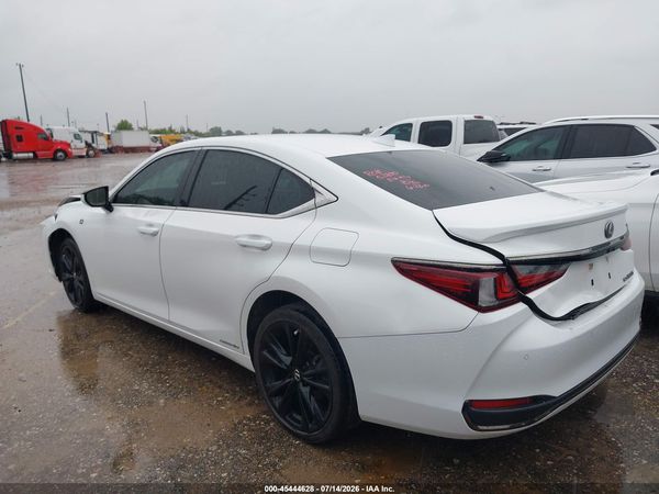 2022 LEXUS ES 300H F SPORT