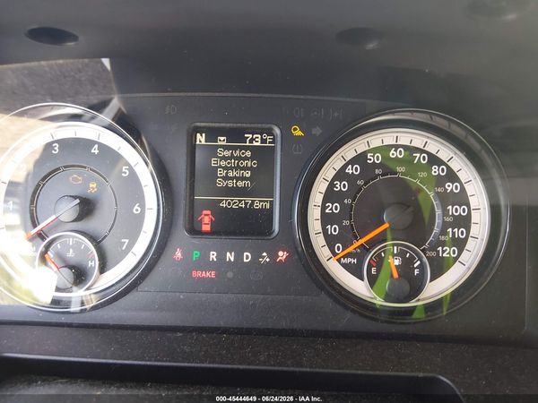 2019 RAM 1500 CLASSIC TRADESMAN  4X2 6'4 BOX