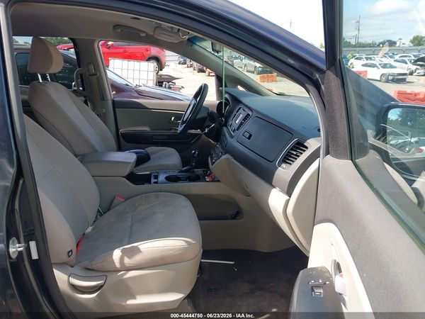 2017 KIA SEDONA LX